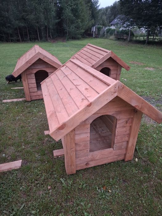 Buda dla psa ocieplana