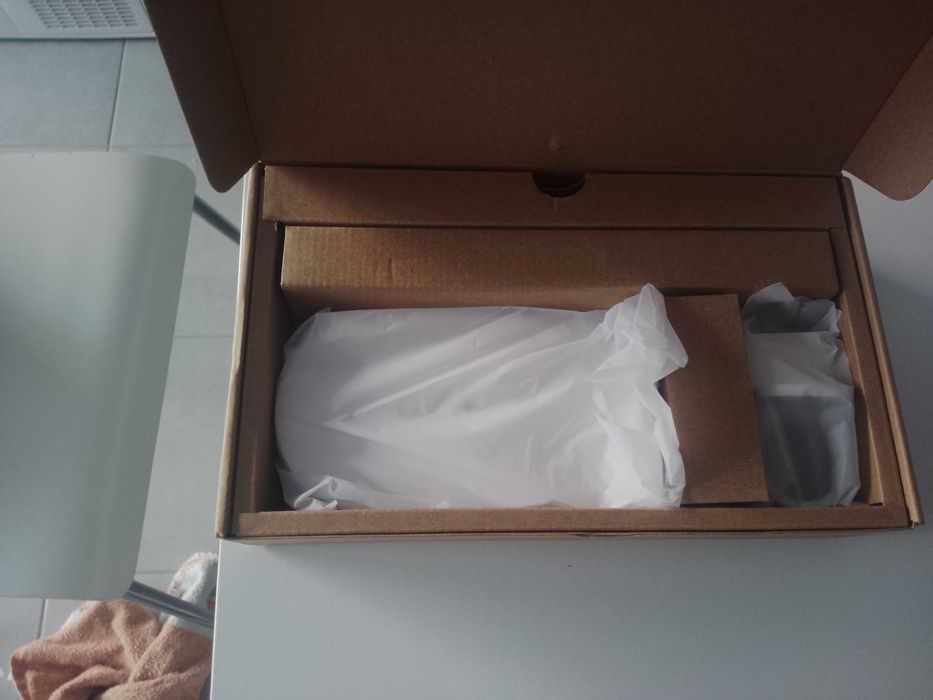 Estação de carregamento sem fio AUKEY 3 em 1