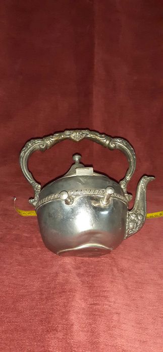 Samovar Antigo por Restaurar