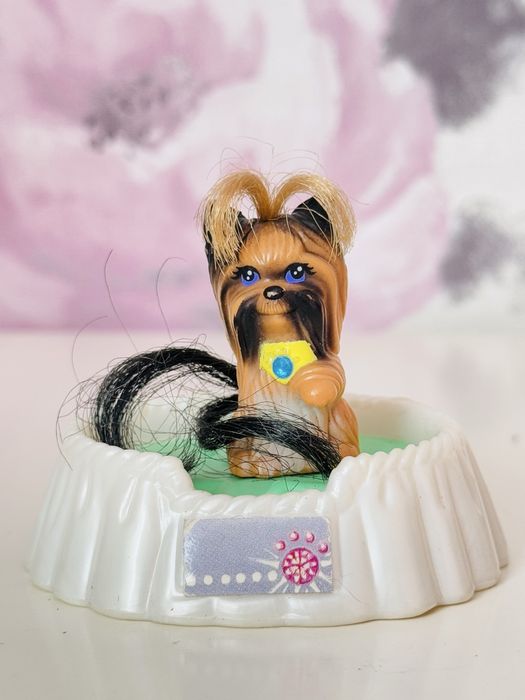 Figurka piesek Littlest Pet Shop Yorkie Silky, Kenner LPS,Vintage 1994