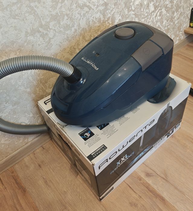 Пилесос Rowenta Power XXL RO3125EA