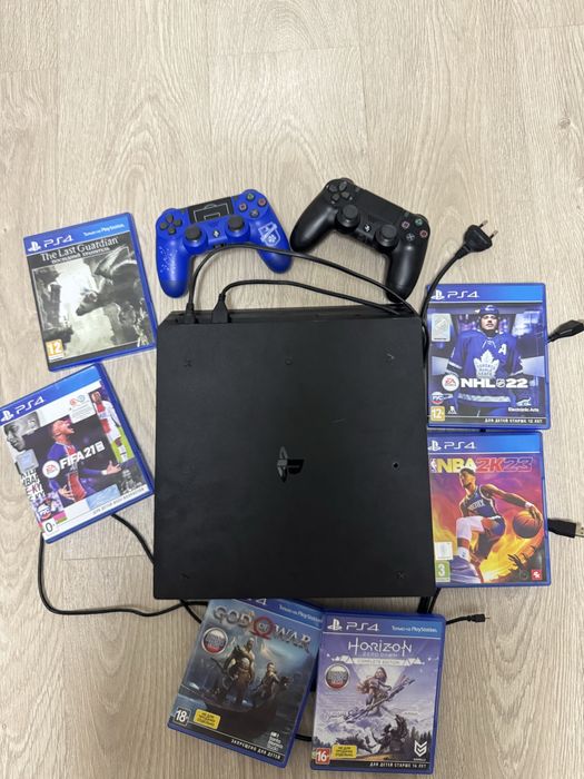 продам PS 4 pro 1ТВ