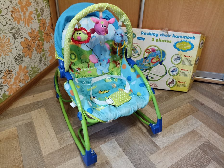 Шезлонг-качалка от 0-3 года. Кроватка- креселко