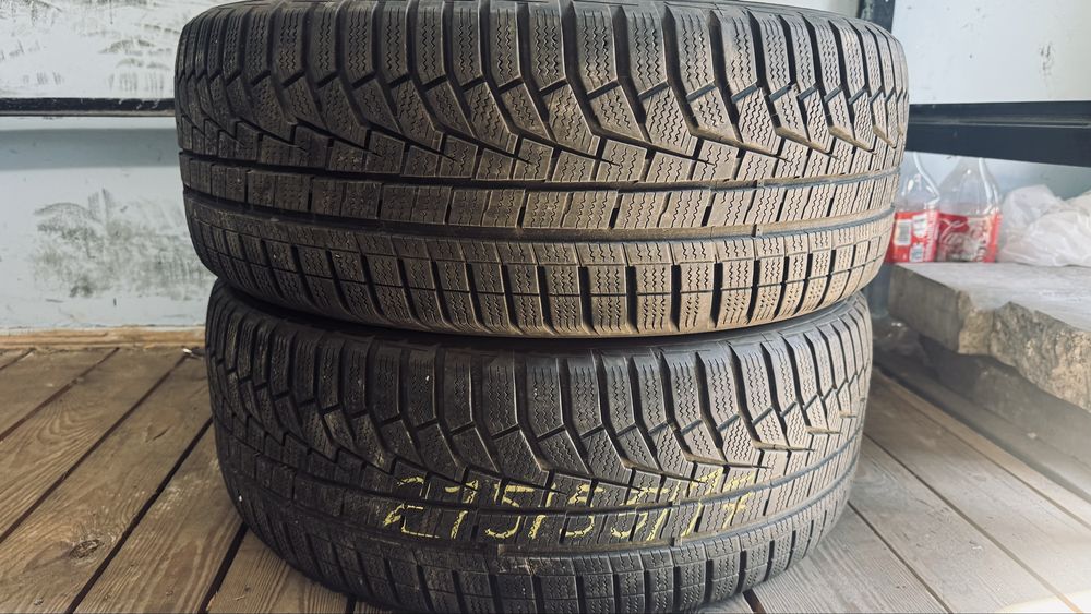 R17 215/55 Hankook WinterICeptEvo2 шини зимові