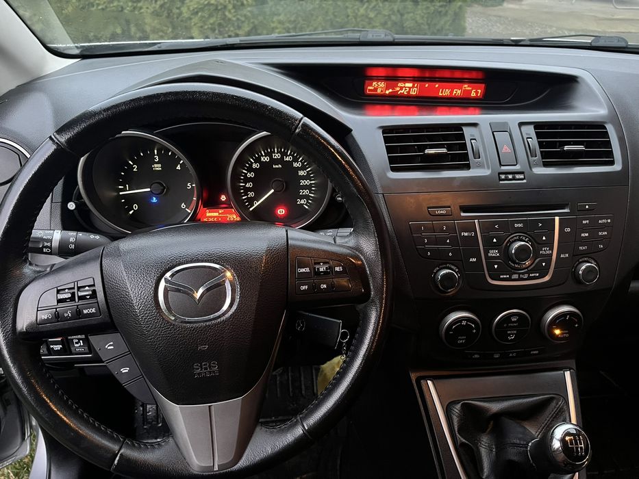 Mazda 5 ціна 7700$ 1.6 CD(дизель) 115л.с 2011р 6-ст Механіка