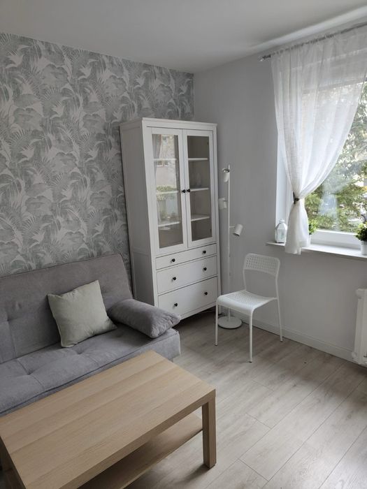 Wynajmę pokój  boczna Bajana  1400 zl