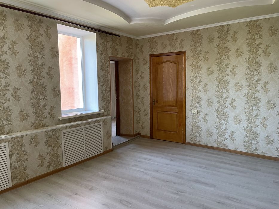 Продається 4х кімнатна квартира (будинок)