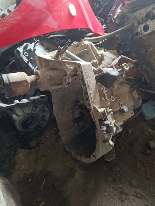 Продам КПП Дачія логан 1.4