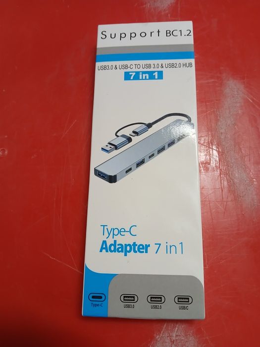 Adapter rozdzielacz 7w1