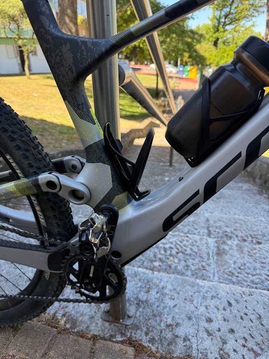 Scott Spark RC Comp tamanho L Nova toda em carbono suspensão total