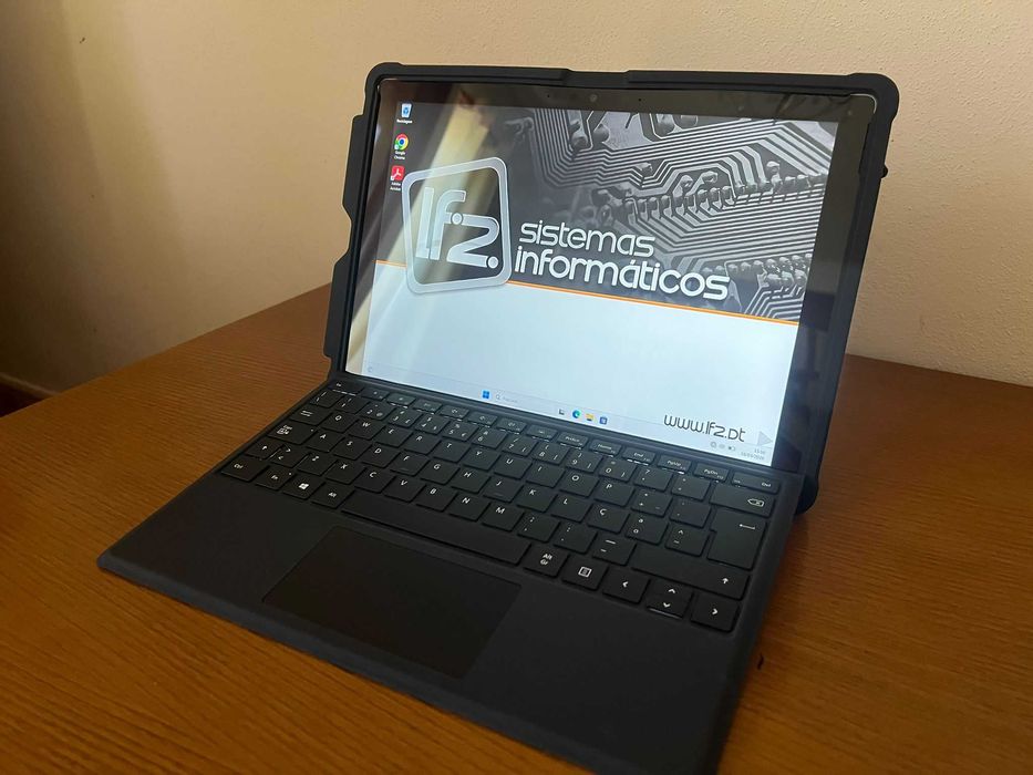 Microsoft Surface Pro 7 – Prateado (Windows 11 Pro) + Capa Teclado