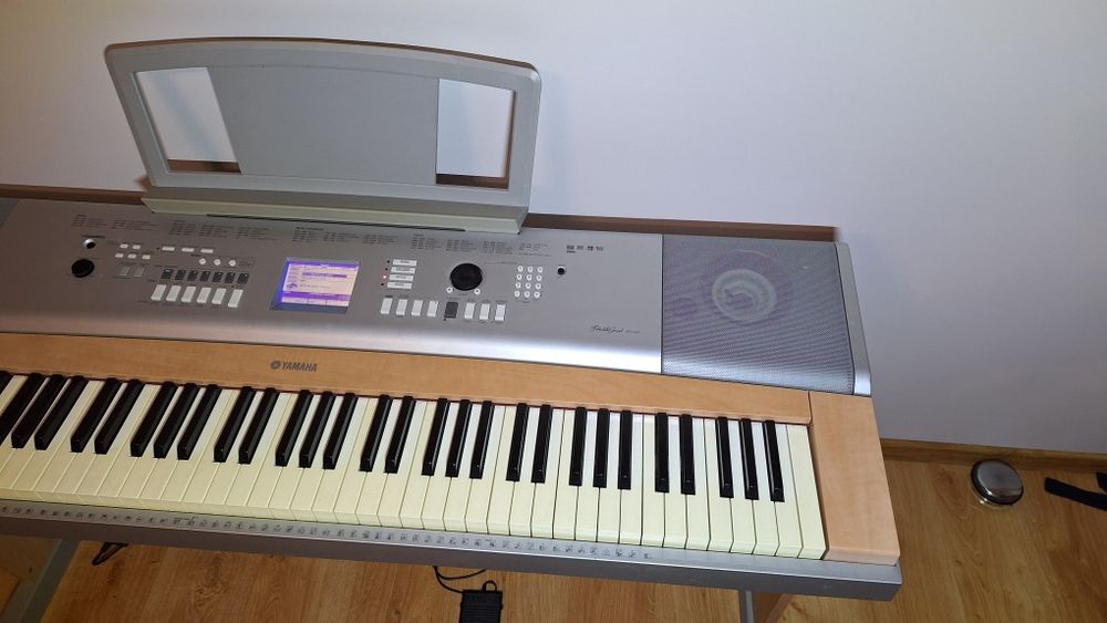 Yamaha DGX-620 PortableGrand, keyboard,  pianino, fortepian