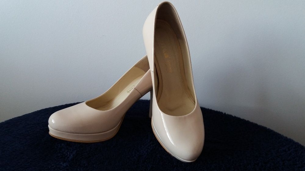 buty ślubne - Czółenka eSKa 530 Beż Lakier rozm. 36