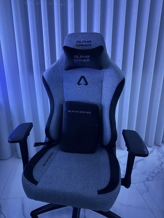 Cadeira gamer nova na caixa