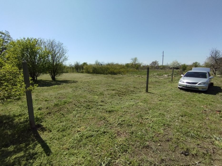 Продам или обмен на авто участок Салганы 6 соток, возле газового хозяй