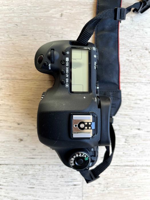 Canon EOS 5D Mark III | shutter 8k | bardzo niski przebieg | komplet