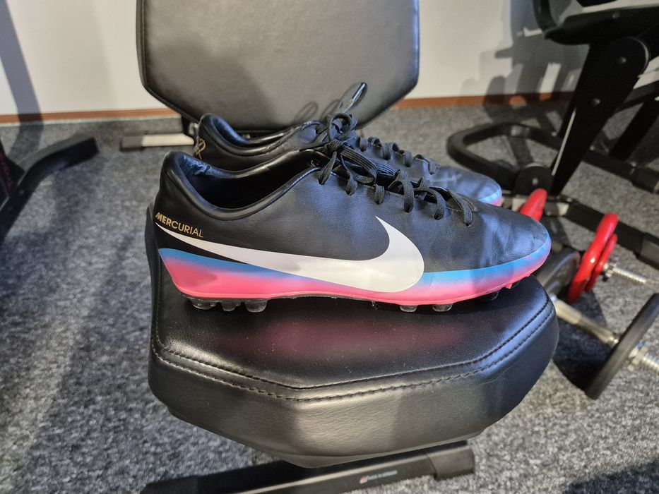 Korki Nike  do piłki nożnej