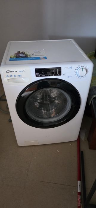 Máquina de lavar roupa Candy 10kg