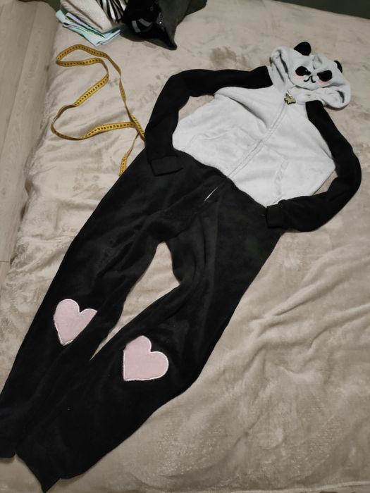 Kigurami onasis Cropp panda piżama kostium 152 do 158 xs S M