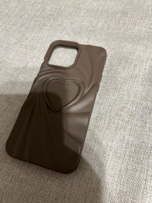 Чохол на IPhone 13 pro max об’ємне серце, 3D візерунок