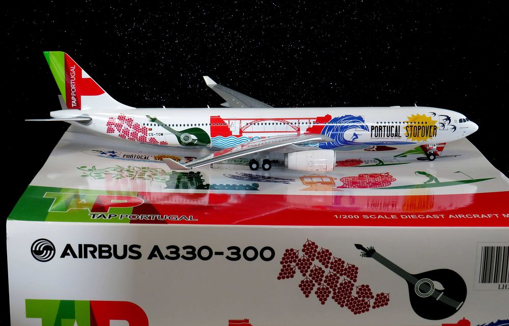 TAP Air Portugal Airbus A330-300 CS-TOW " STOPOVER ", raríssimo