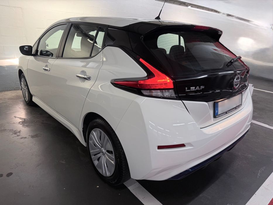 NISSAN LEAF 100% elétrico