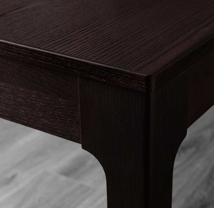 Mesa de jantar alta e 4 cadeiras IKEA
