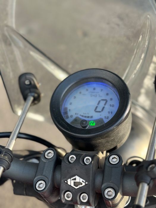 2022  Keeway k light 125