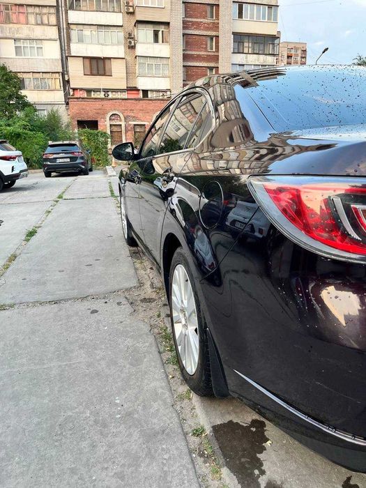 Продам авто Mazda 6