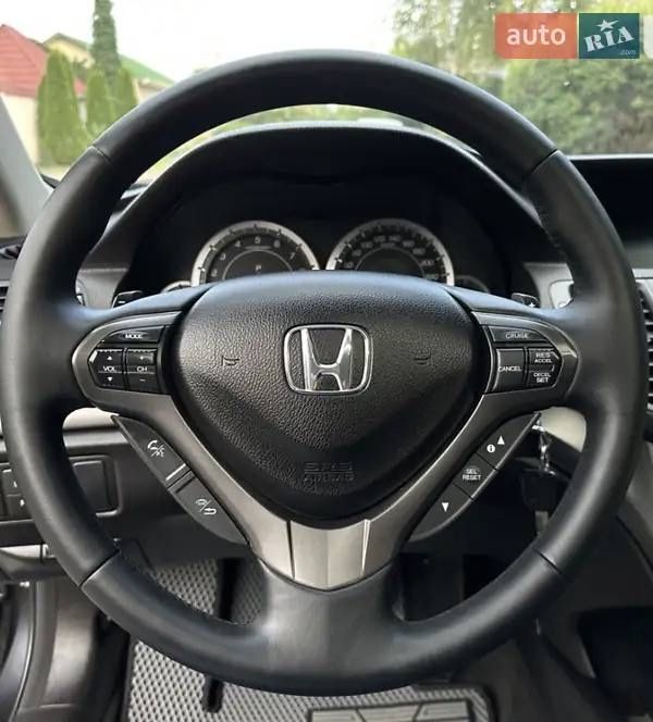 Honda Accord 2012