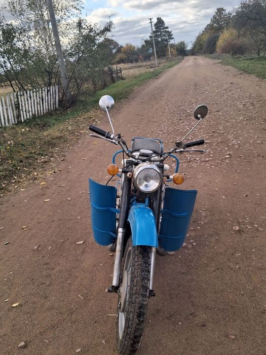 Продам мотоцикл иж планета 3