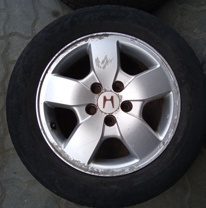Jantes Honda Hrv R16 205\60  Furação 5X114.3
