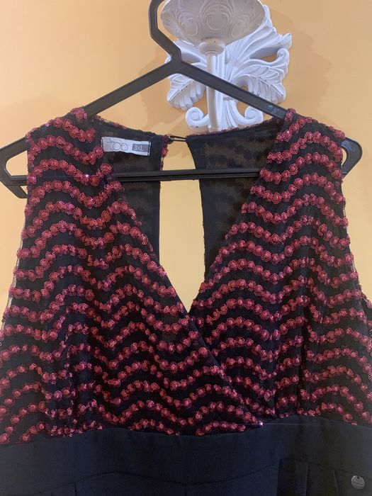 Macacão “TCO” 3XL (46) vermelho com lantejoulas + azul escuro novo