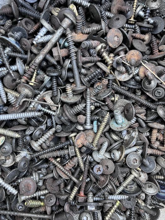 Болти, гайки, саморези, VAG Passat, Caddy, Golf, Audi, Skoda