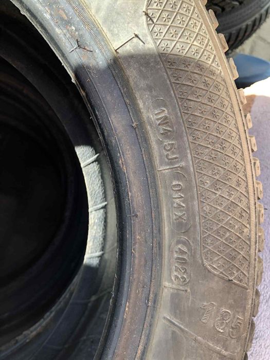 Opony zimowe  185/60 r 15