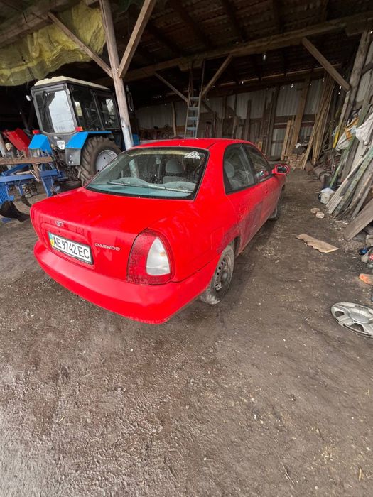 Продам автомобіль Daewoo Nubira 1998р