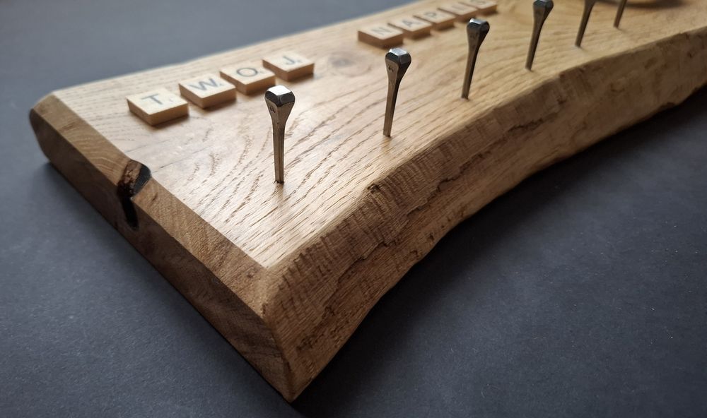 Wieszak na klucze, podkowa na szczęście, nietypowy prezent.