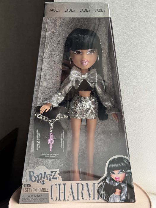 Bratz Stylin Charmz Jade Братц Стайлін Джейд із браслетом новинка