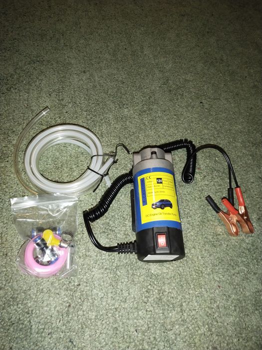 Насос для откачки масла из двигателя через щуп