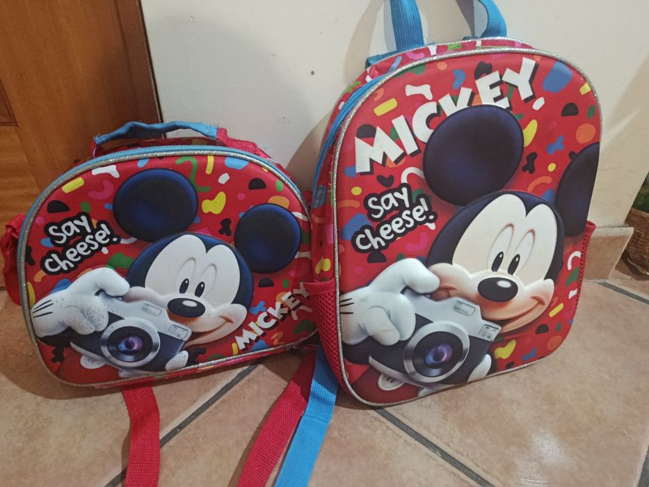 Conjunto mochila e lancheira Mickey
