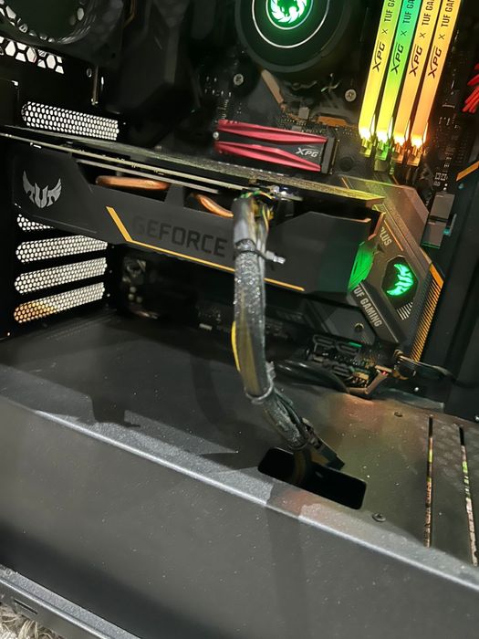 Vendo PC completo RTX206064584353786881122