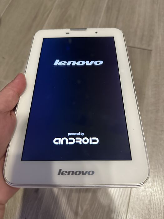 Планшет Lenovo A3000-H