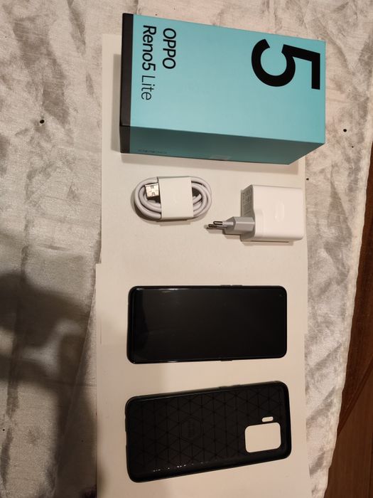 Telefon Oppo Reno 5 lite