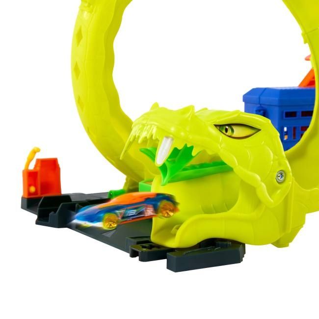 Ігровий набір Hot Wheels City Спіральна атака Змії!