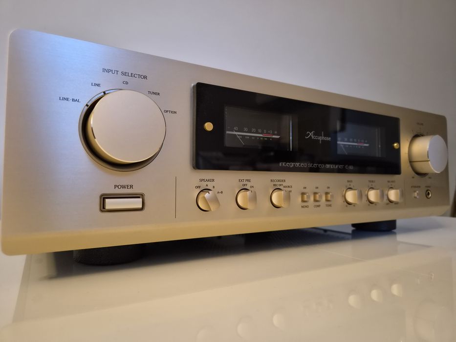 Accuphase E-213 wzmacniacz hi-end od dystr.Nautilus