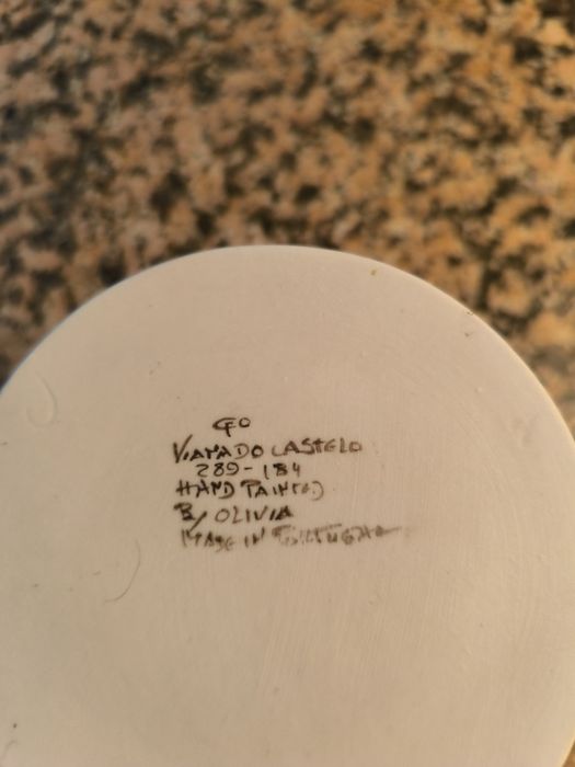 Pote em louça de Viana