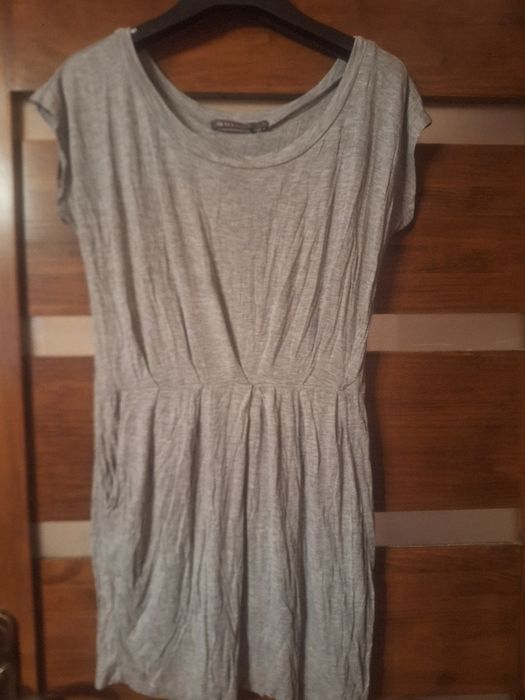 Sukienka tunika Glamorous rozm.S 100%viskoza stan bardzo dobry.