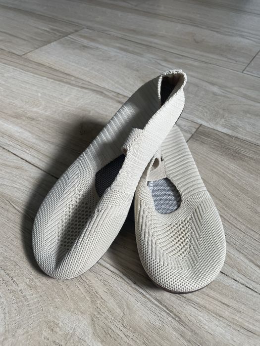 Letnie baleriny ecru, rozm. 35/36