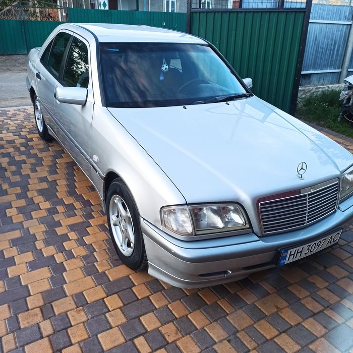Mercedes Benz w 202
