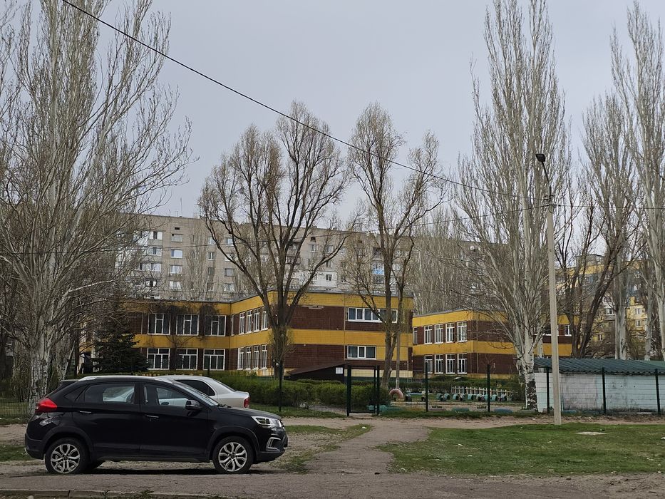 Продам 1 кім. квартиру вул. Космонавтів, Придніпровськ. Газ, світло!